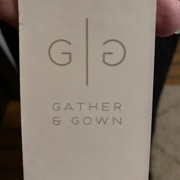 Gather & Gown Gilmore 581 Size 12. NWT - Picture 6 of 8